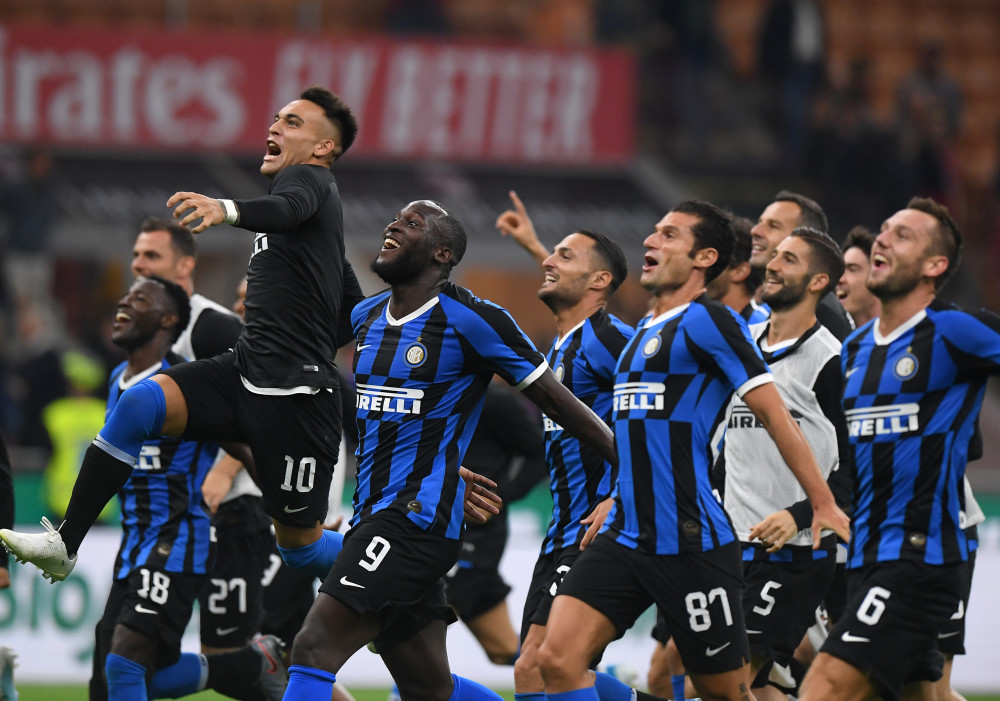 斯卡洛尼：梅西缺席是很大损失；马竞欧冠出局的